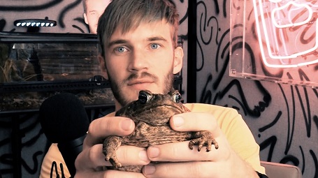 PewDiePie owned a crane toad named Slippy.